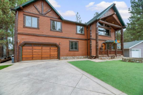Casa De Oso Lakefront - Make memories at this stunning home! Billiards & Cinema room